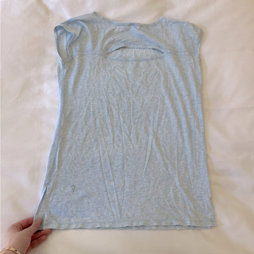 Blue workout top - Picture 3 of 3